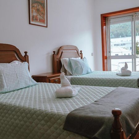 Ferias Em Cerveira Apartment วีลาโนวา เด เซอร์เวย์รา ภายนอก รูปภาพ